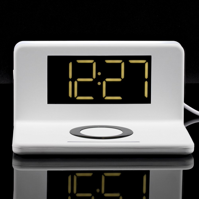 Часы настольные с беспроводным зарядным устройством Pitstop, белые с логотипом в Балашихе заказать по выгодной цене в кибермаркете AvroraStore