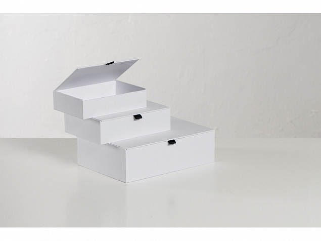 Коробка подарочная White L с логотипом в Балашихе заказать по выгодной цене в кибермаркете AvroraStore