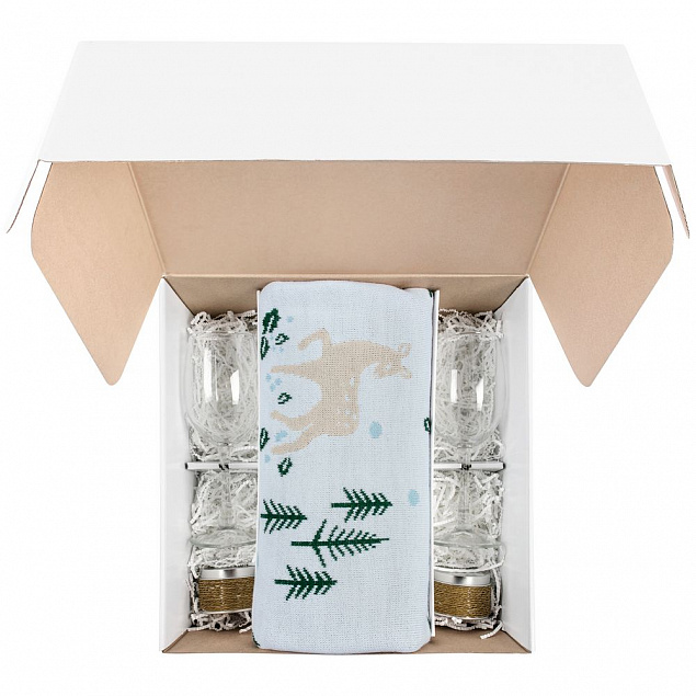 Коробка для пледа и бокалов с логотипом в Балашихе заказать по выгодной цене в кибермаркете AvroraStore