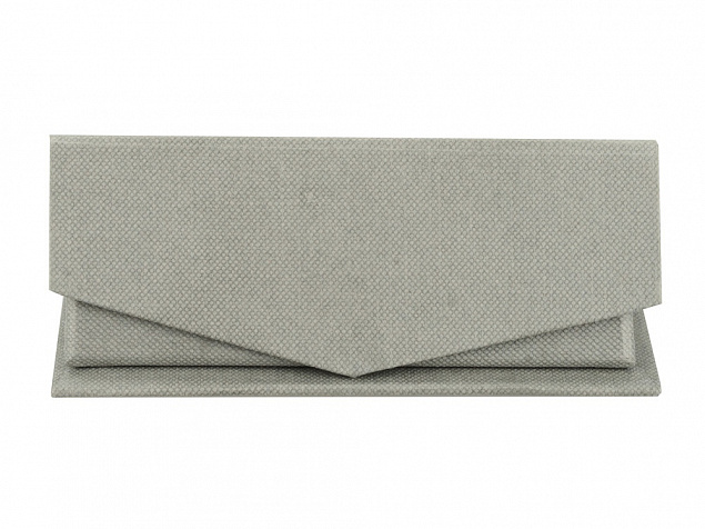 Подарочная коробка для флеш-карт треугольная, серый с логотипом в Балашихе заказать по выгодной цене в кибермаркете AvroraStore