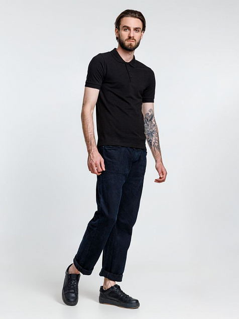 Рубашка поло мужская Adam, черная с логотипом в Балашихе заказать по выгодной цене в кибермаркете AvroraStore