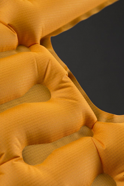 Надувной коврик Inertia X-Lite, оранжевый с логотипом в Балашихе заказать по выгодной цене в кибермаркете AvroraStore